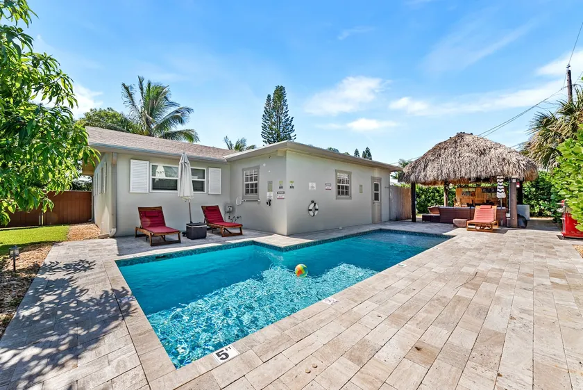 Tiki Villa|Heated Saltwater Pool|King Beds|6TVs - Image 1