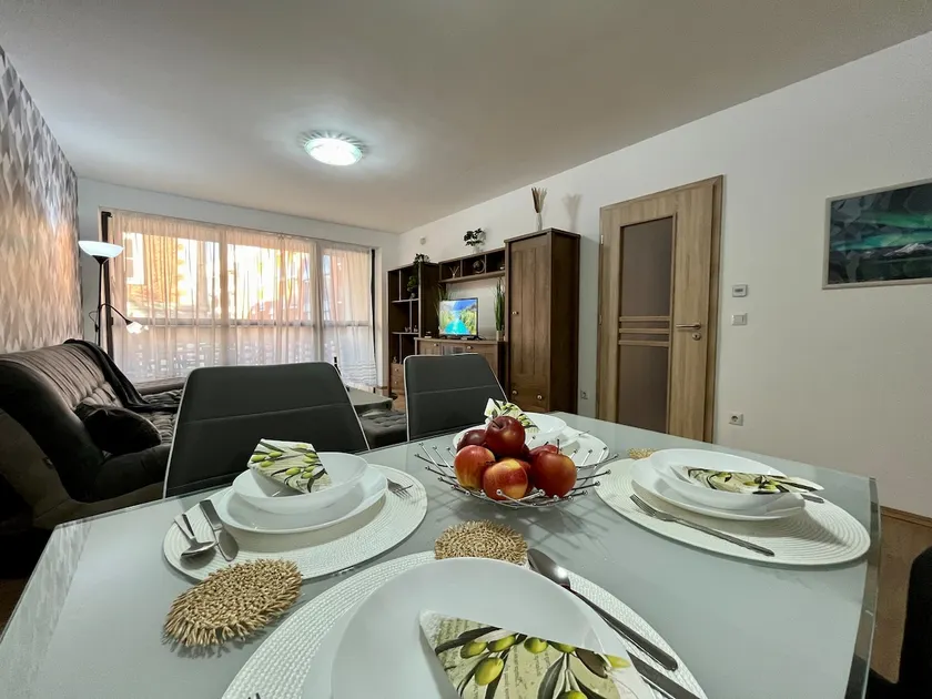 CityCentre Simonffy Private Flat - Image 1