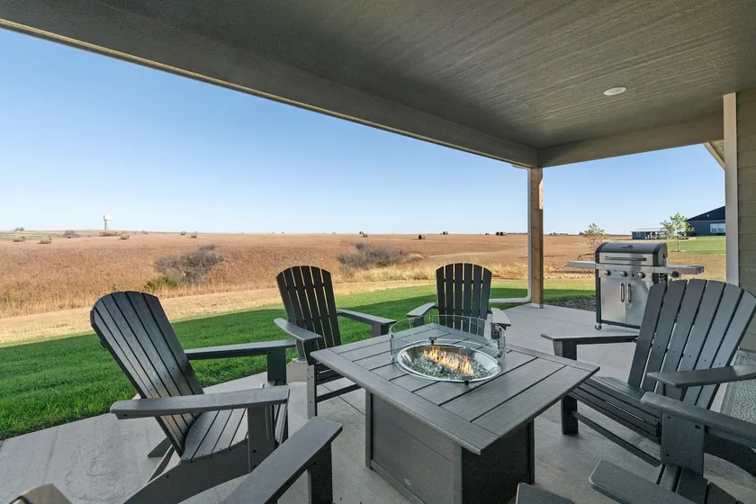 Tee'd Up Colbert Hills at Home Stay MHK - Image 1