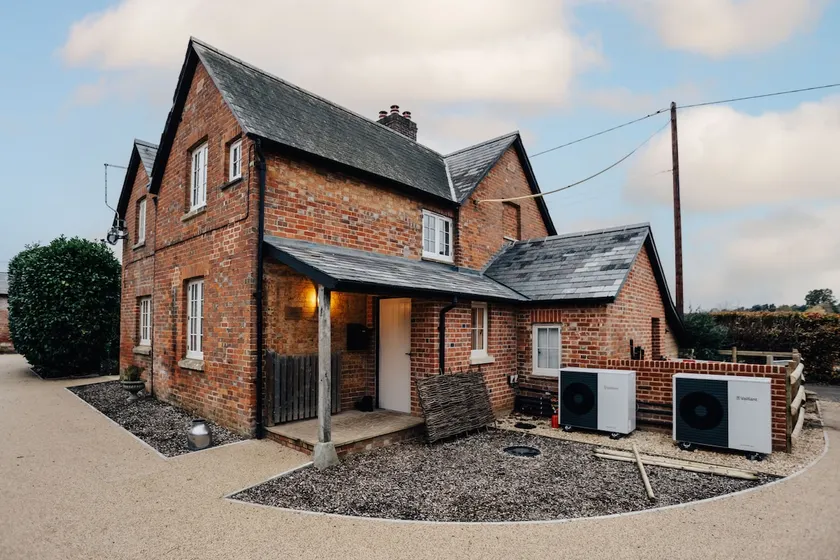 Old Town Cottage - Image 1