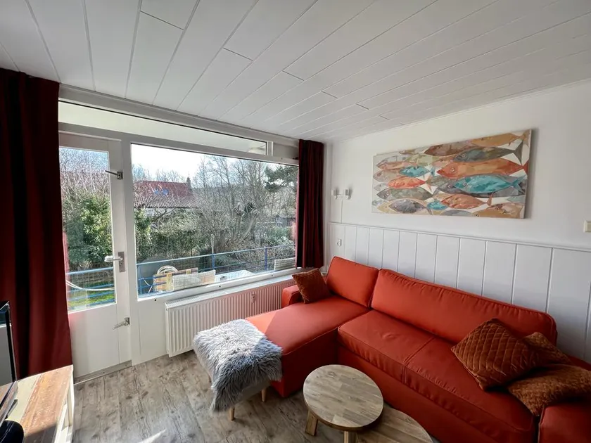 Beautiful modern apartment at the bottom of the dunes - Image 1