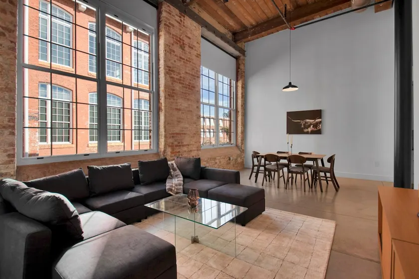 Relax in Style | Downtown at Your Doorstep! - Image 1