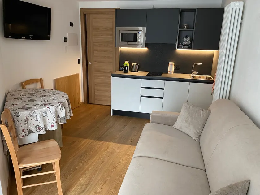 Two-room apartment in Oga da Eli - Image 1