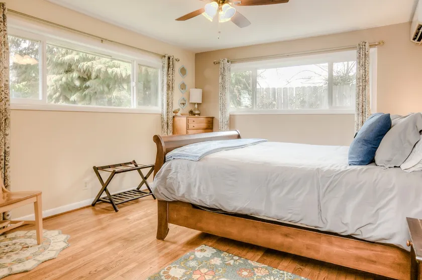 Spacious One-Bedroom on Beca - Image 1