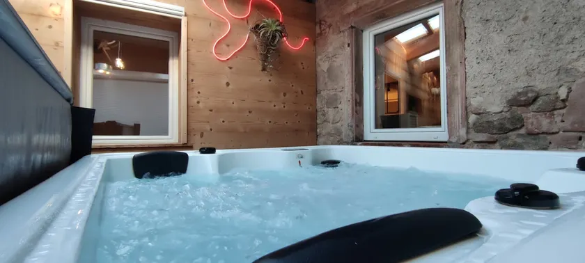 O'Cœur de la Roche - Jacuzzi et Hammam privatif - Image 1