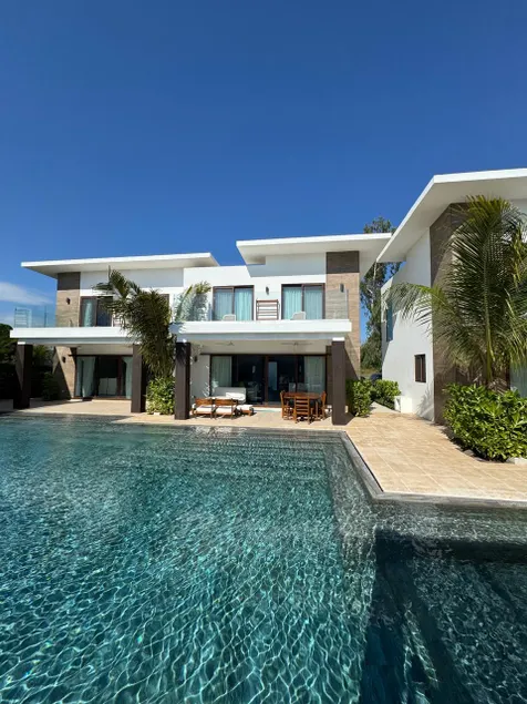 Residence in Monterrico - Image 1
