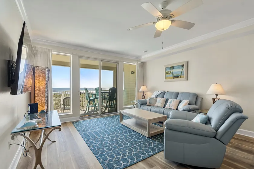 Maison de ville de luxe sur la plage 3BR / 3BA directement sur la plage avec des extras haut de gamme! - Image 1