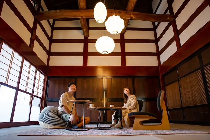 Seasonally selected sake included [Lexi Building] Renovated old private house for rent - Image 1