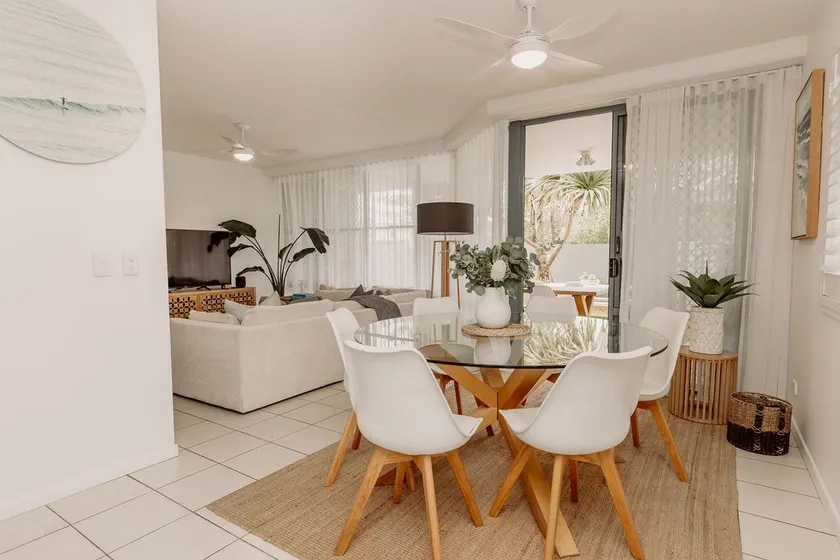 Coastal Charm - Pet & family friendly - Image 1