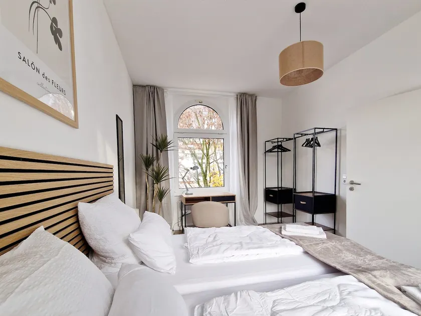 stayVision - 1 bedroom - 4 guests - top Wi-Fi - Image 1