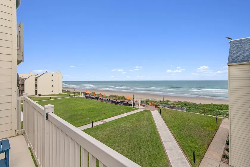 BahiaMar Luxury Oceanfront Oasis - Image 1