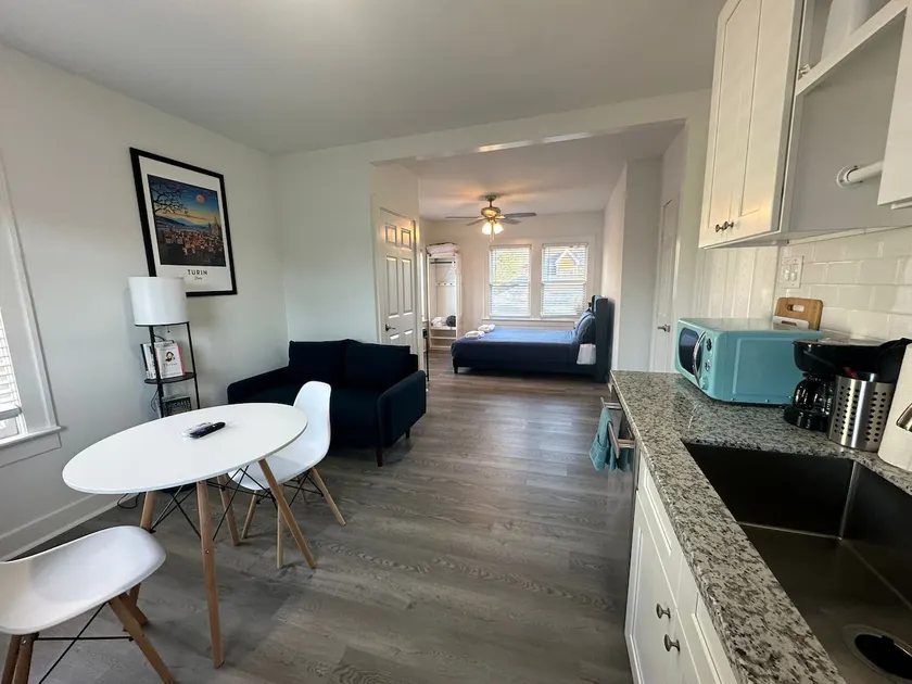 Stylish 1bed in Midtown/ Medical Center -Torino - Image 1