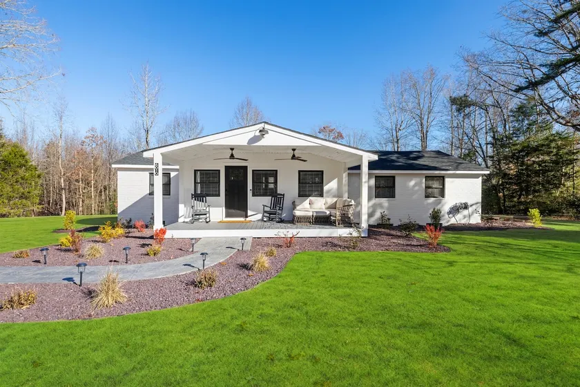 Fairway Oaks Oasis - Image 1