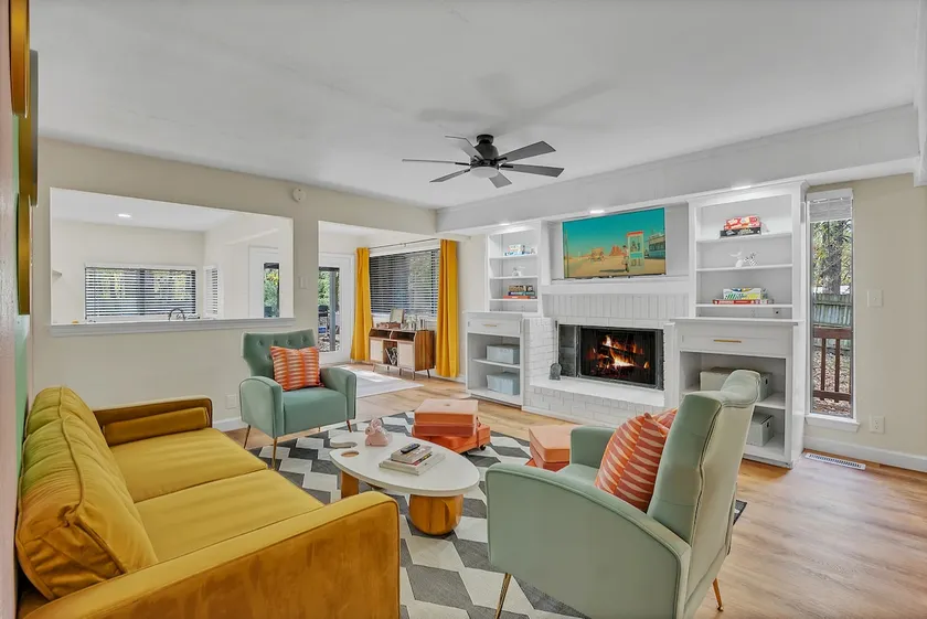 5BD Wes Anderson-Theme | Movie Theater & Ping Pong - Image 1