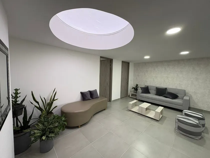 modern and large apartment overlooking the park - Image 1