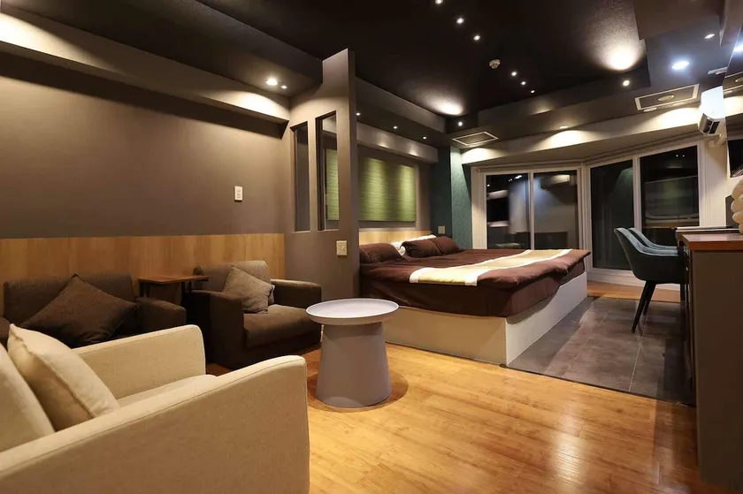 AutumnSALE 夏灯路を楽しむ札幌定山渓ステイ-S-beds7-MOLINHOTELS602 - Image 1