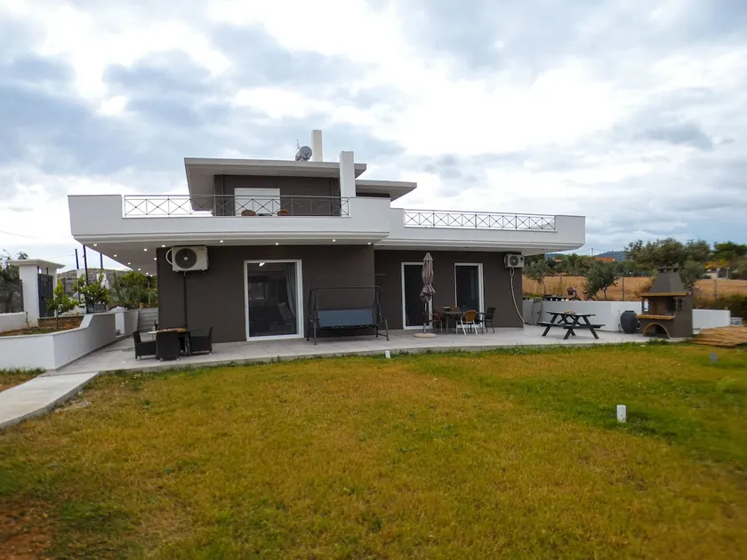 MG Villa Kineta - Image 1