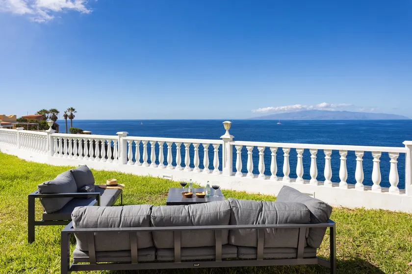 32 Dream Azul by Olax Rentals - Image 1