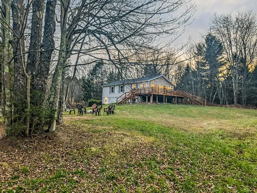 Secluded All New 6 Bedroom W Game Room Near Hiking - Image 1