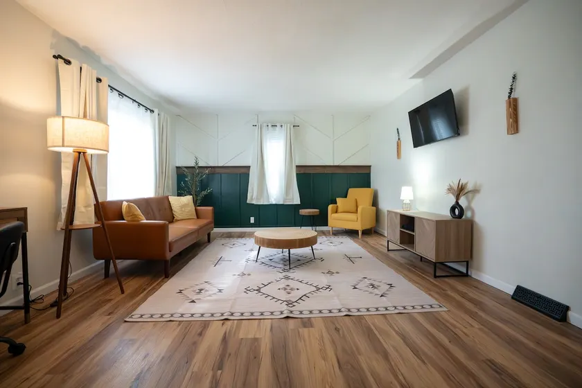 The Maple Cottage - Image 1