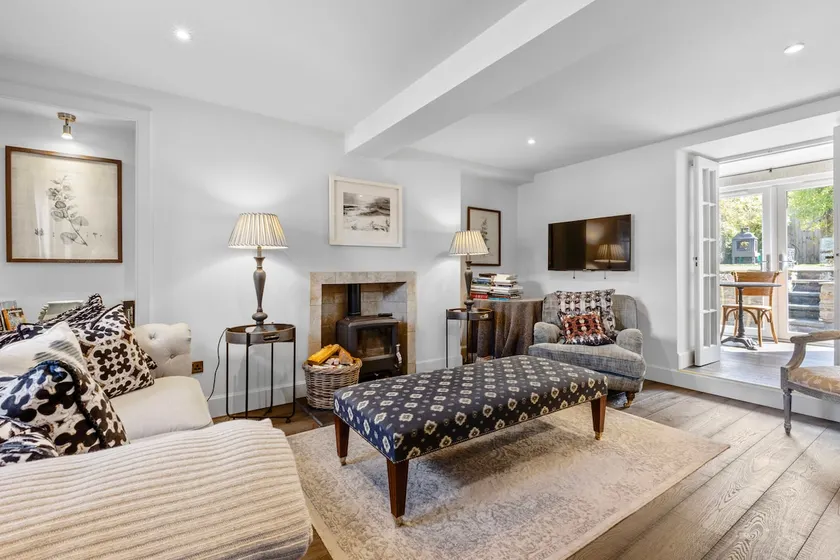Dunsmore Cottage - Image 1