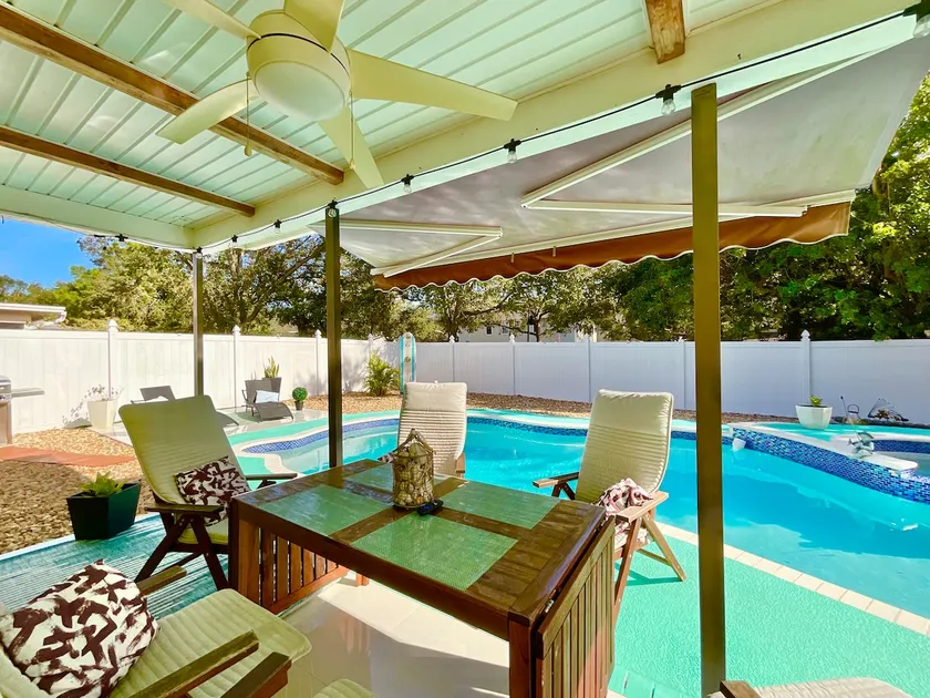 The Tarpon Sunset Retreat - Image 1