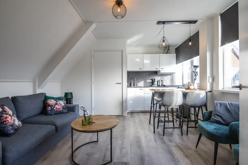 Brugs home - Image 1