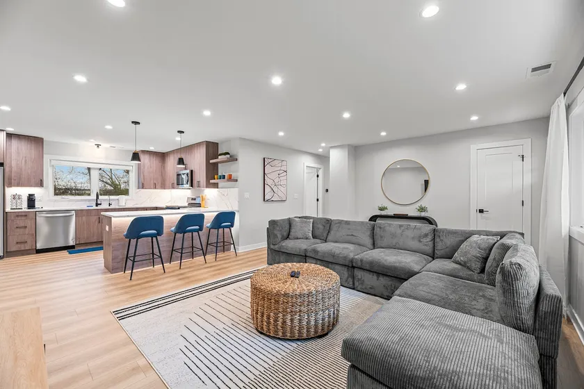 The Quiet Cove - Newly Renovated - Image 1