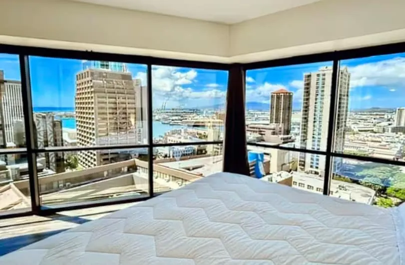 Ocean View Luxury w/ Free Parking + Washer & Dryer - Image 1