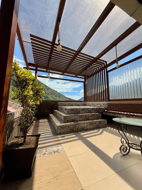 Apartment with a jacuzzi - Image 1