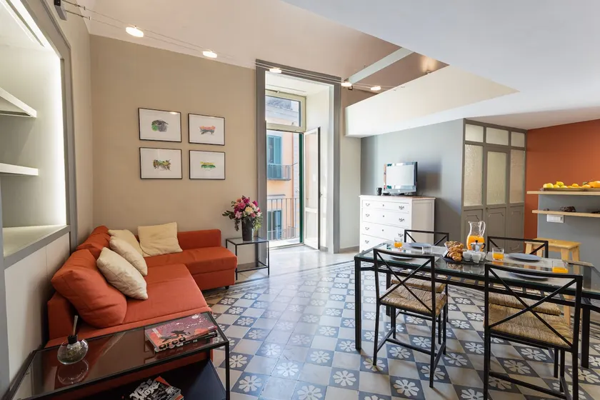 Resina Guest House - Image 1