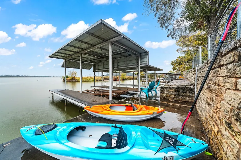 Granbury Waterfront Dock Slip Kayak Fishin Firepit - Image 1
