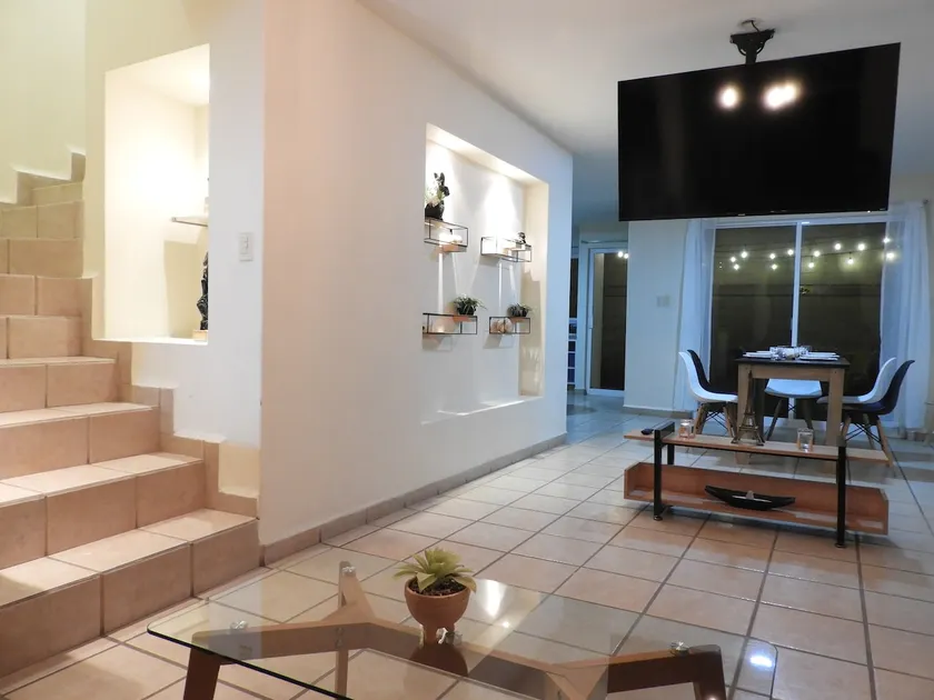 Charming House Cantabria a 5 Min de Plaza Cibeles - Image 1