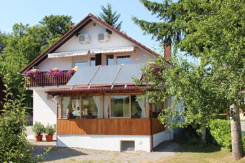 Apartment with balcony, House MarijaB&B, Plitvice - Image 1
