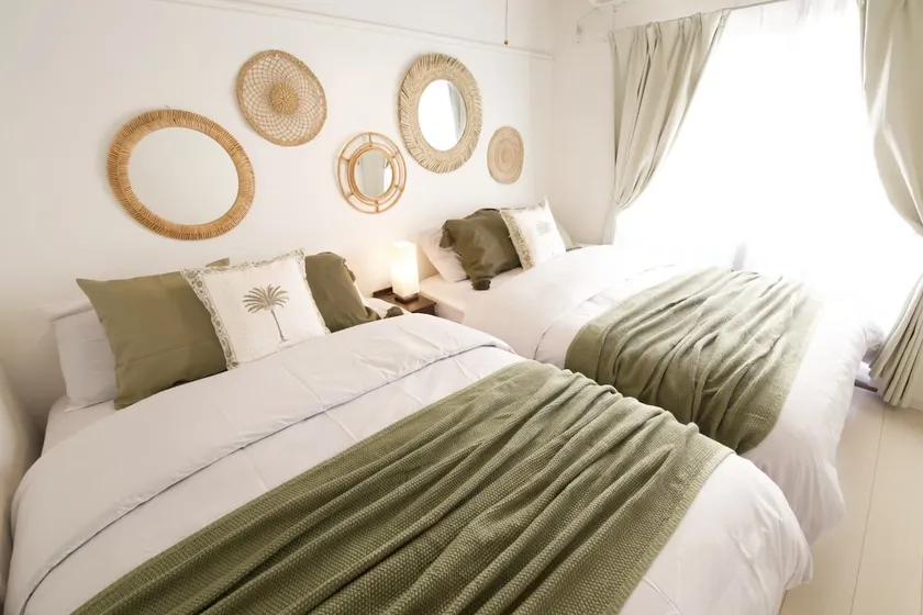 Onna / Private Stay / Sleeps 10 / Beach / Parking - Image 1