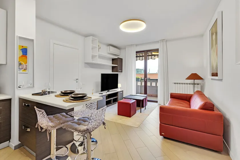 Art & Comfort Apartment [2 min from the station] - Image 1