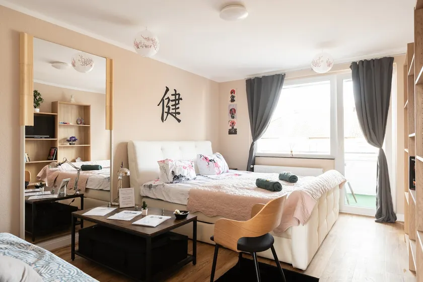 · 3-room Zen apartment in Japanese style with bamboo · - Image 1