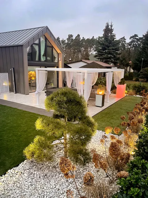 Grey House Miedwie - Image 1