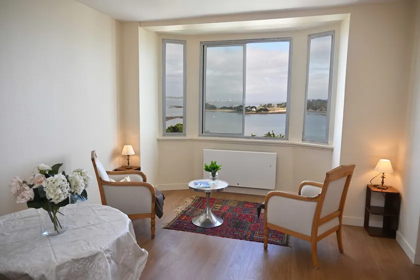 Carantec oceanfront apartment - Image 1