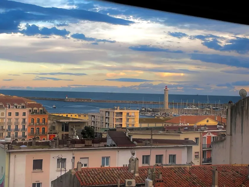 ”Apartment Saint Louis” with sea view, air conditioning - Image 1