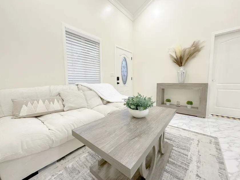 Sleep 8| New Built Disneyland Home Sleep 8 - Image 1