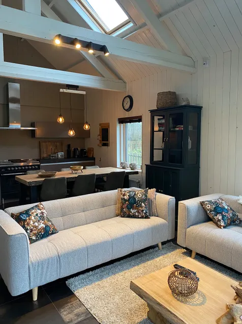 Vacation home Vinlie, Heumen with hot tub - Image 1