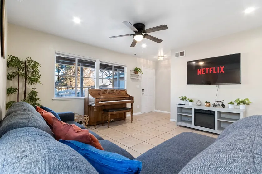 Spacious 3BR Home • King Bed • Work/Family Ready - Image 1