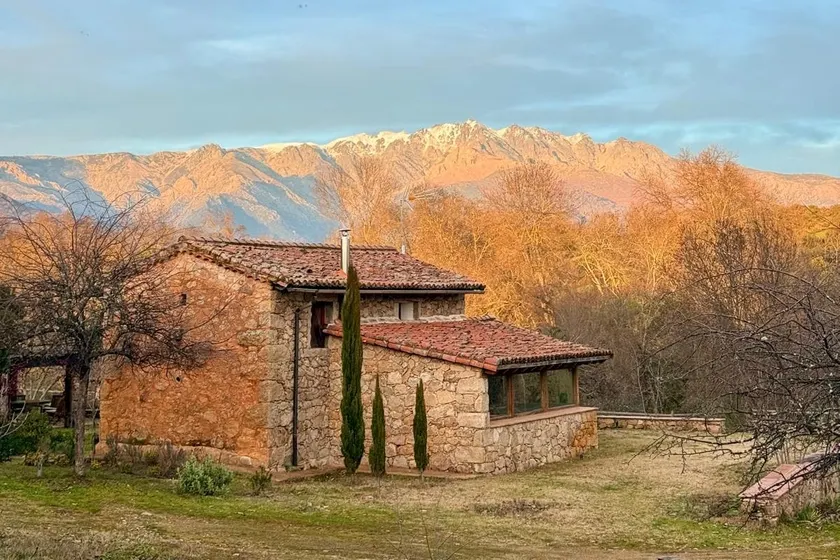 La Dacha Country House - Image 1