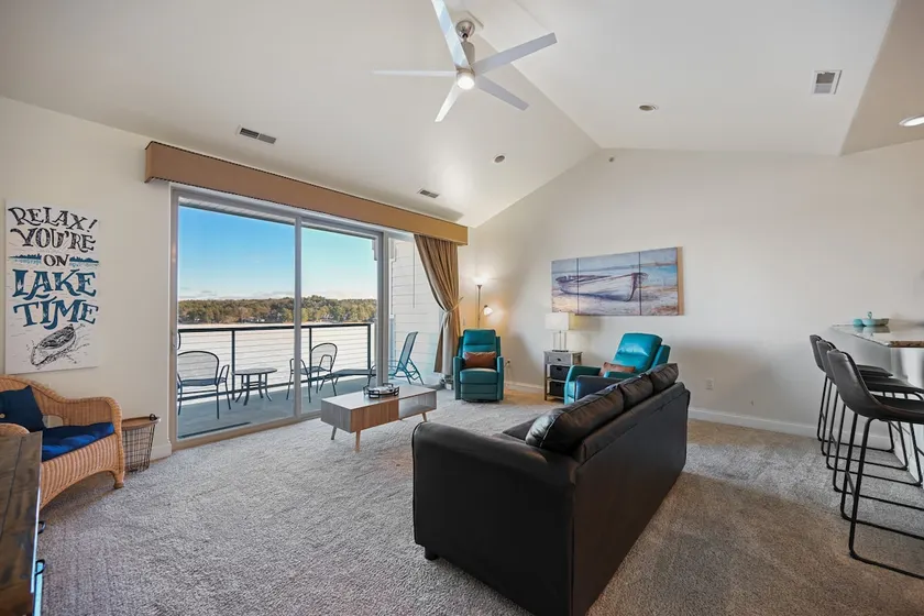 Beachview Twin #1 at Delton Grand (428) - Image 1