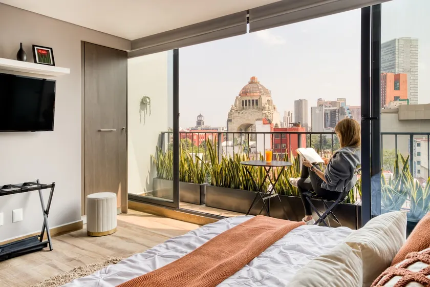 World Cup Ready | Prime Location, Walk to Downtown - Image 1