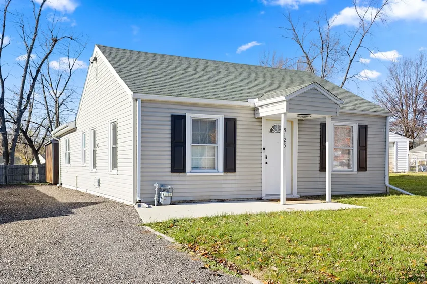Heights Charm! 3bed; fenced yard - Image 1