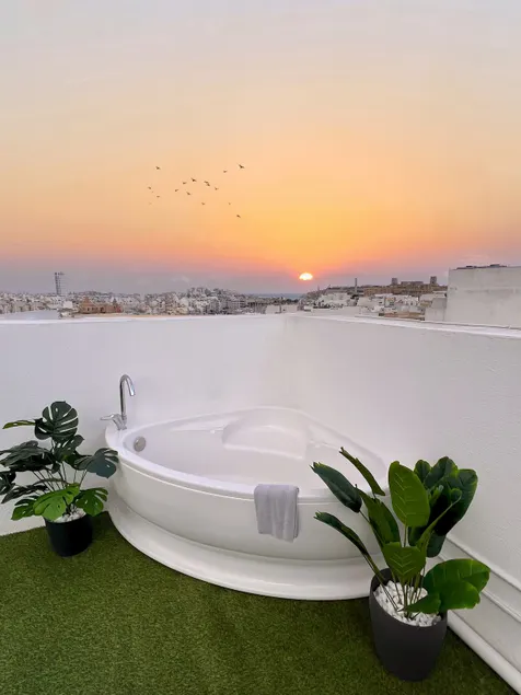 Modern Penthouse with Sea & Valletta view - Image 1
