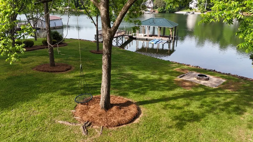 Lakeview Hideaway: Firepit, Paddleboards, Games - Image 1