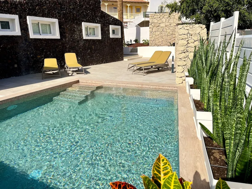 Stone Villa - Image 1